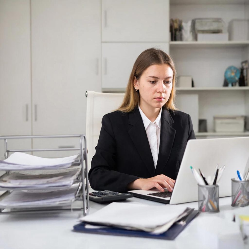 Бухгалтер малого предприятия. Особенности ведения учета, налогообложения и представления отчетности