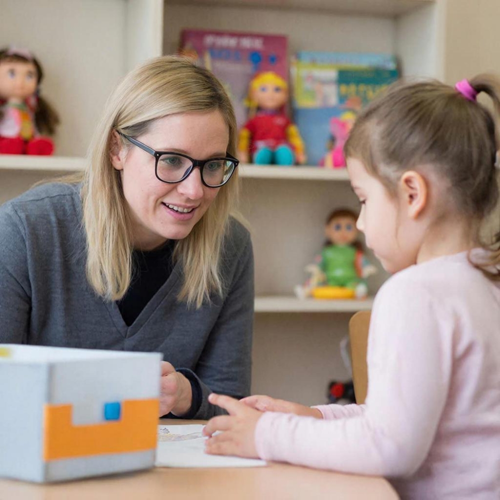 Учитель-логопед и логопед по работе с детьми раннего возраста. Работа с обучающимися с нарушениями речи и коммуникации. Превентивная логопедия