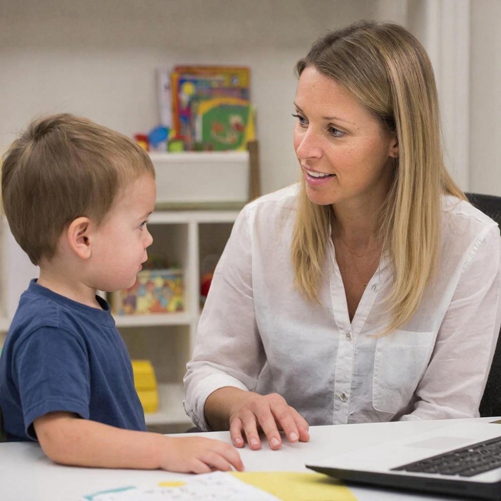 Специальное (дефектологическое) образование по профилю «Учитель-дефектолог» с дополнительной подготовкой в области сенсорной интеграции