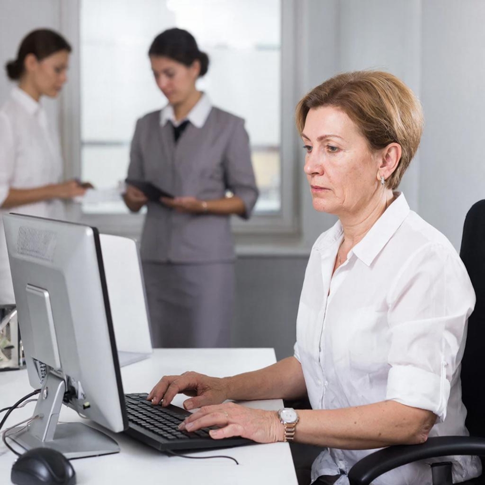 Организация кадрового сопровождения трудового процесса на современном предприятии